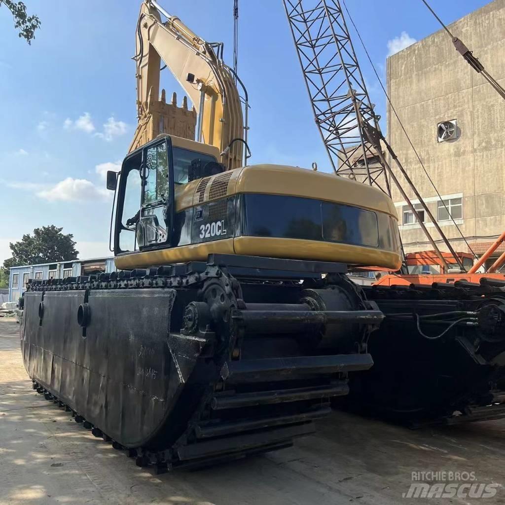 CAT 320 C Гусеничные экскаваторы