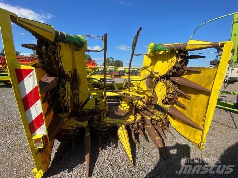John Deere 7400 Самоходные кормоуборочные комбайны
