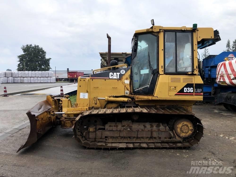 CAT D 3 G LGP Гусеничные бульдозеры