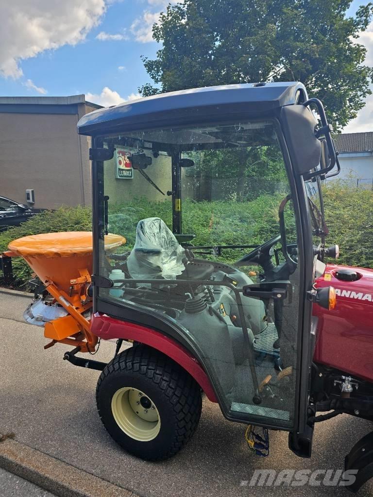 Yanmar SA 221 Коммунальные тракторы