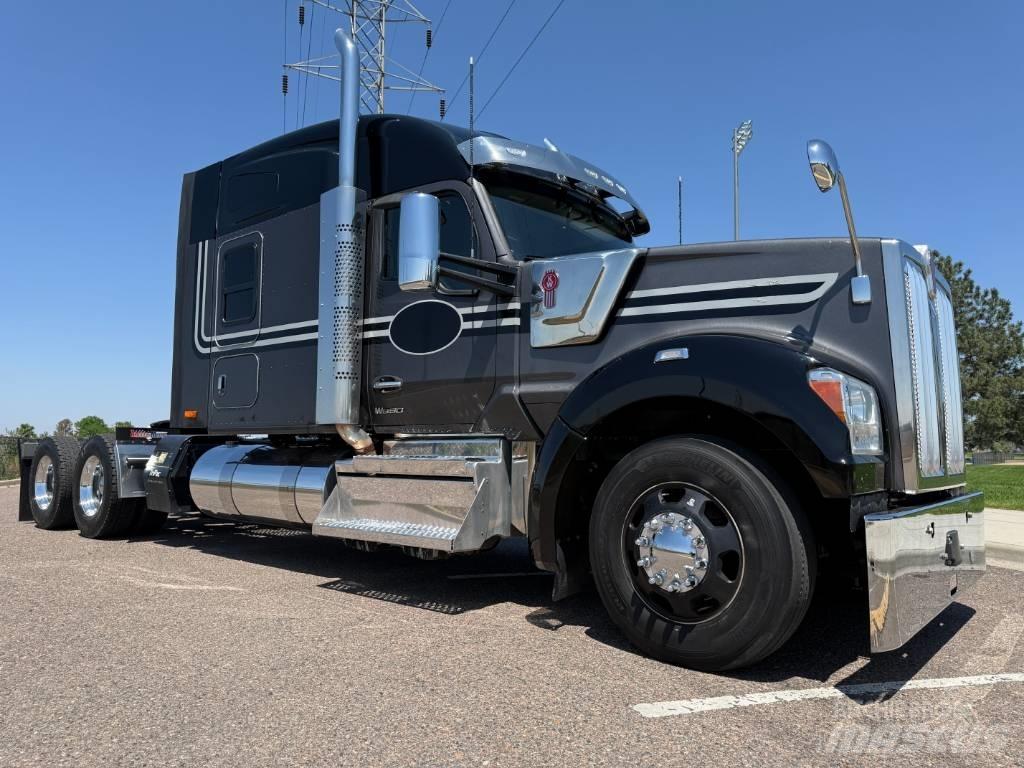 Kenworth W 990 Седельные тягачи