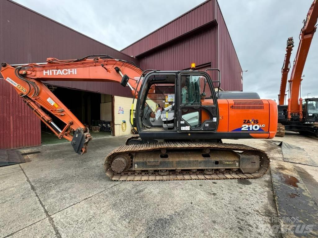Hitachi ZX 210 LC-6 Гусеничные экскаваторы