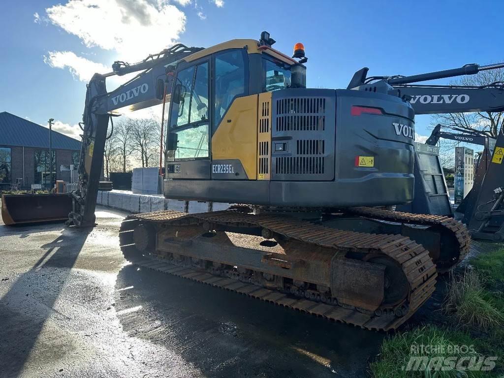 Volvo ECR 235 EL Гусеничные экскаваторы
