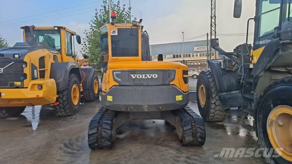 Volvo ECR88D Малые экскаваторы 7т-12т