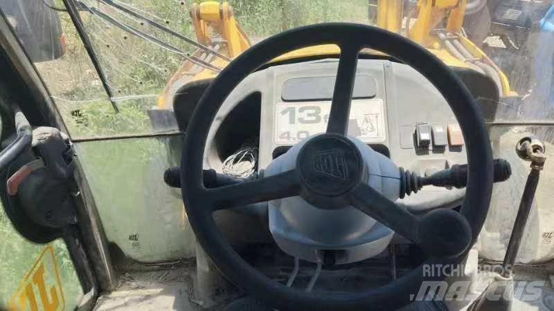 JCB 3 CX Экскаваторы-погрузчики