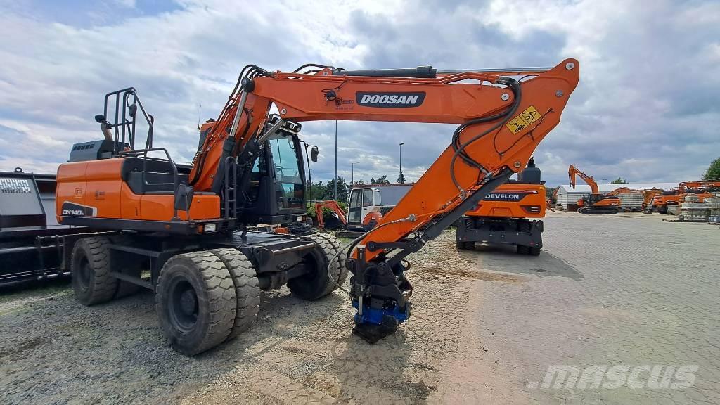 Doosan DX140W-5 Колёсные экскаваторы
