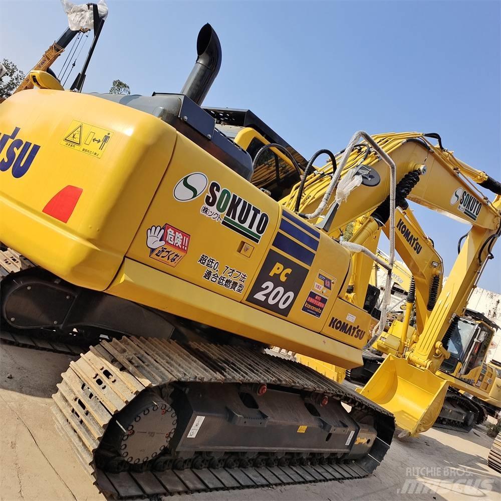 Komatsu PC 200-8 Гусеничные экскаваторы