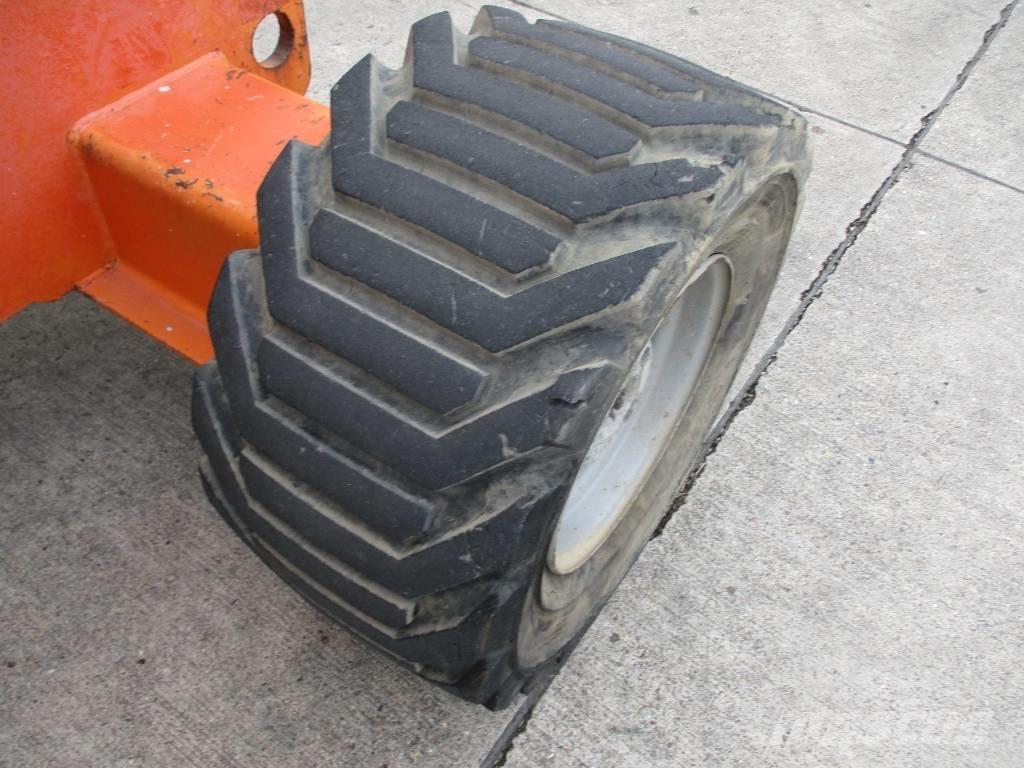 JLG 510 AJ (048) Компактные самоходные стреловые подъемники