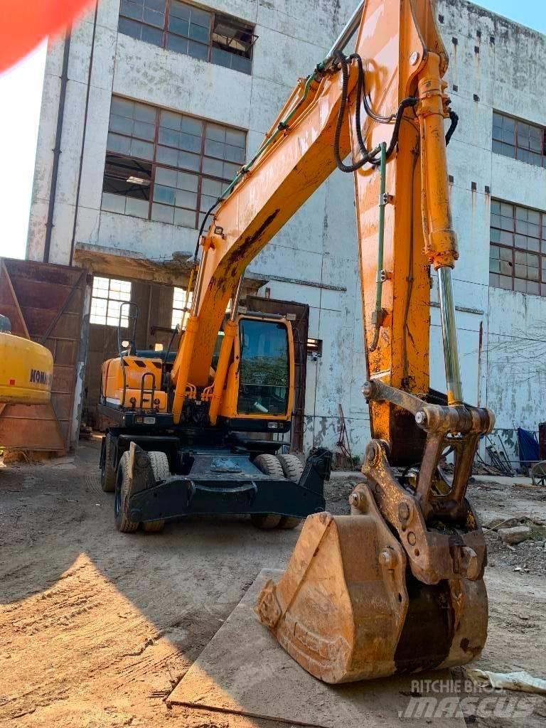 Hyundai R210W-9 Гусеничные экскаваторы