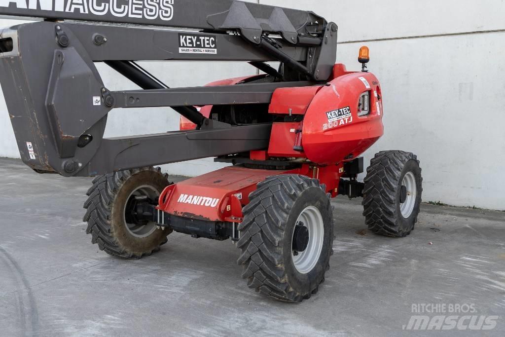 Manitou 200 ATJ Коленчатые подъемники