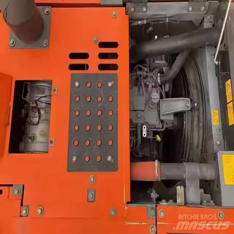 Hitachi ZX 130 H Гусеничные экскаваторы