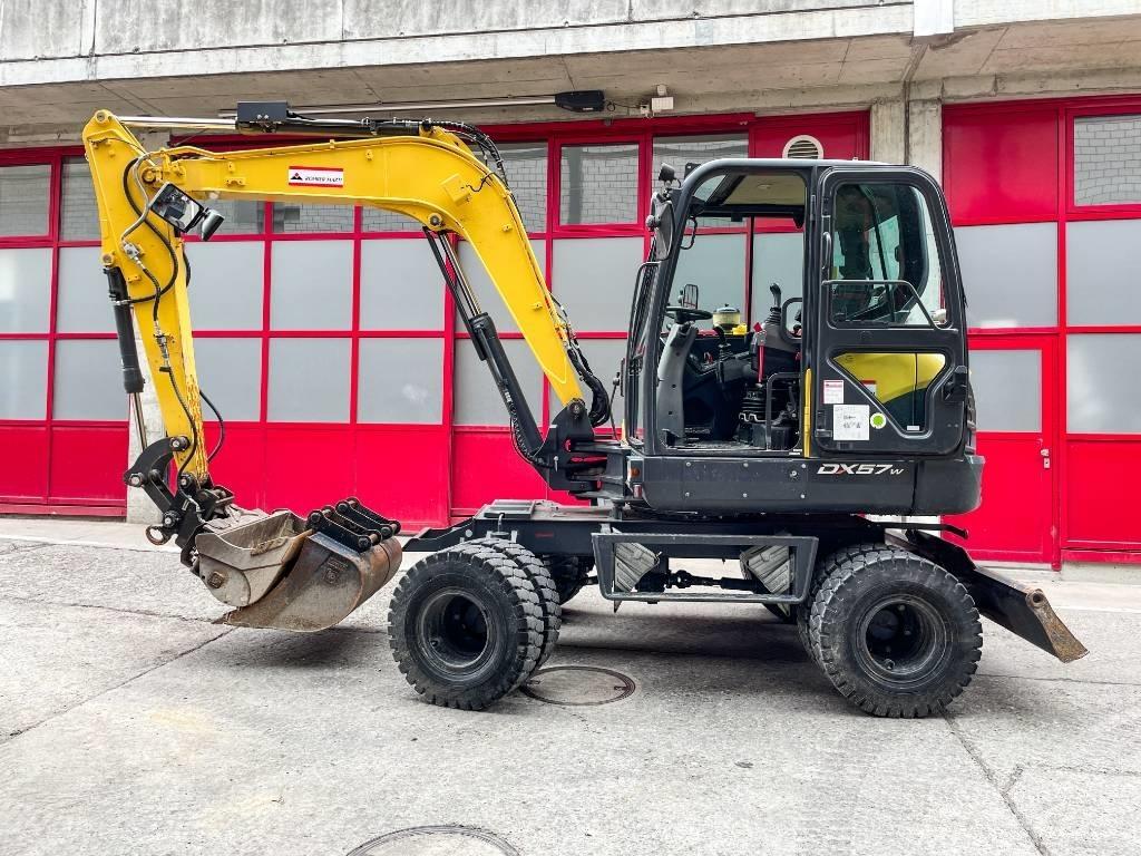 Doosan DX 57 W-5 Колёсные экскаваторы