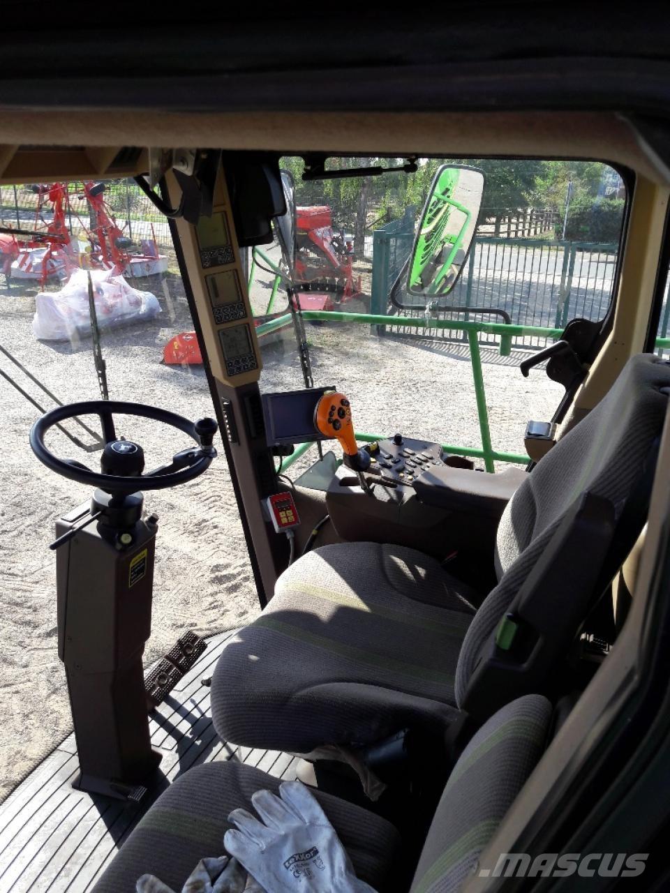 John Deere 7350 Самоходные кормоуборочные комбайны