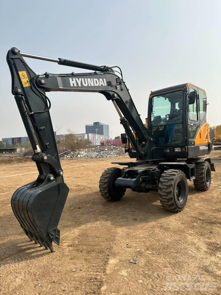 Hyundai HW 60 Eco Колёсные экскаваторы
