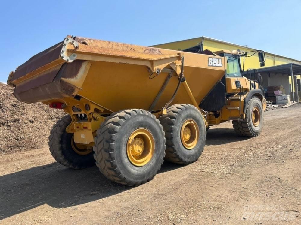Bell B30E Шарнирно-сочленённые самосвалы