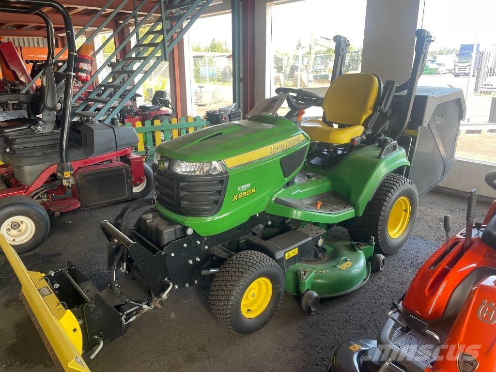 John Deere X 950 R Самоходные газонокосилки
