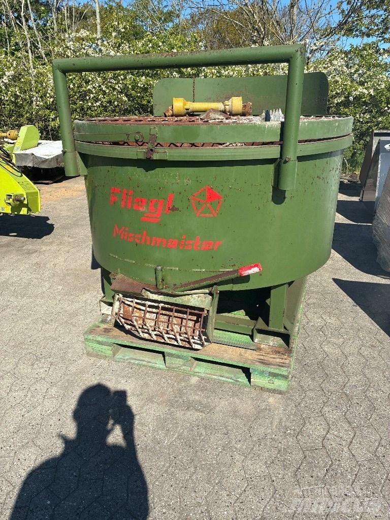 Fliegl Mischmeister Бетонные заводы