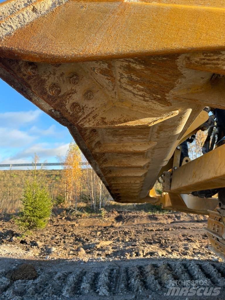 CAT D6 Гусеничные бульдозеры
