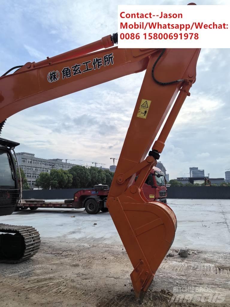 Hitachi ZX 200 Гусеничные экскаваторы
