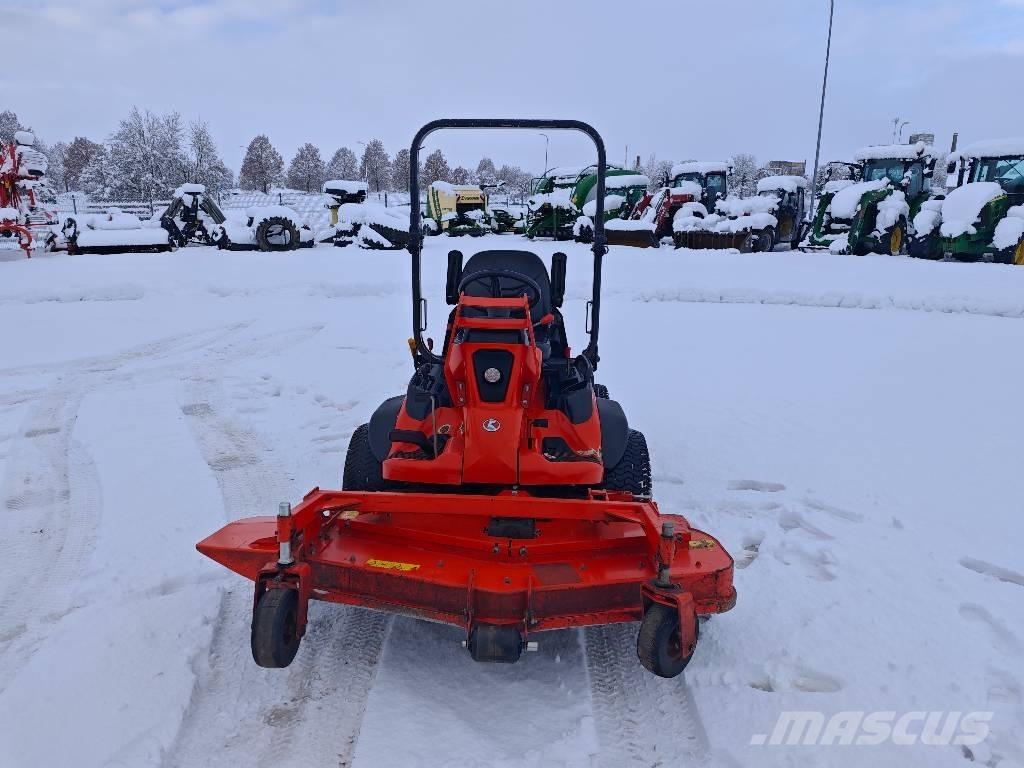 Kubota F 251 Самоходные газонокосилки