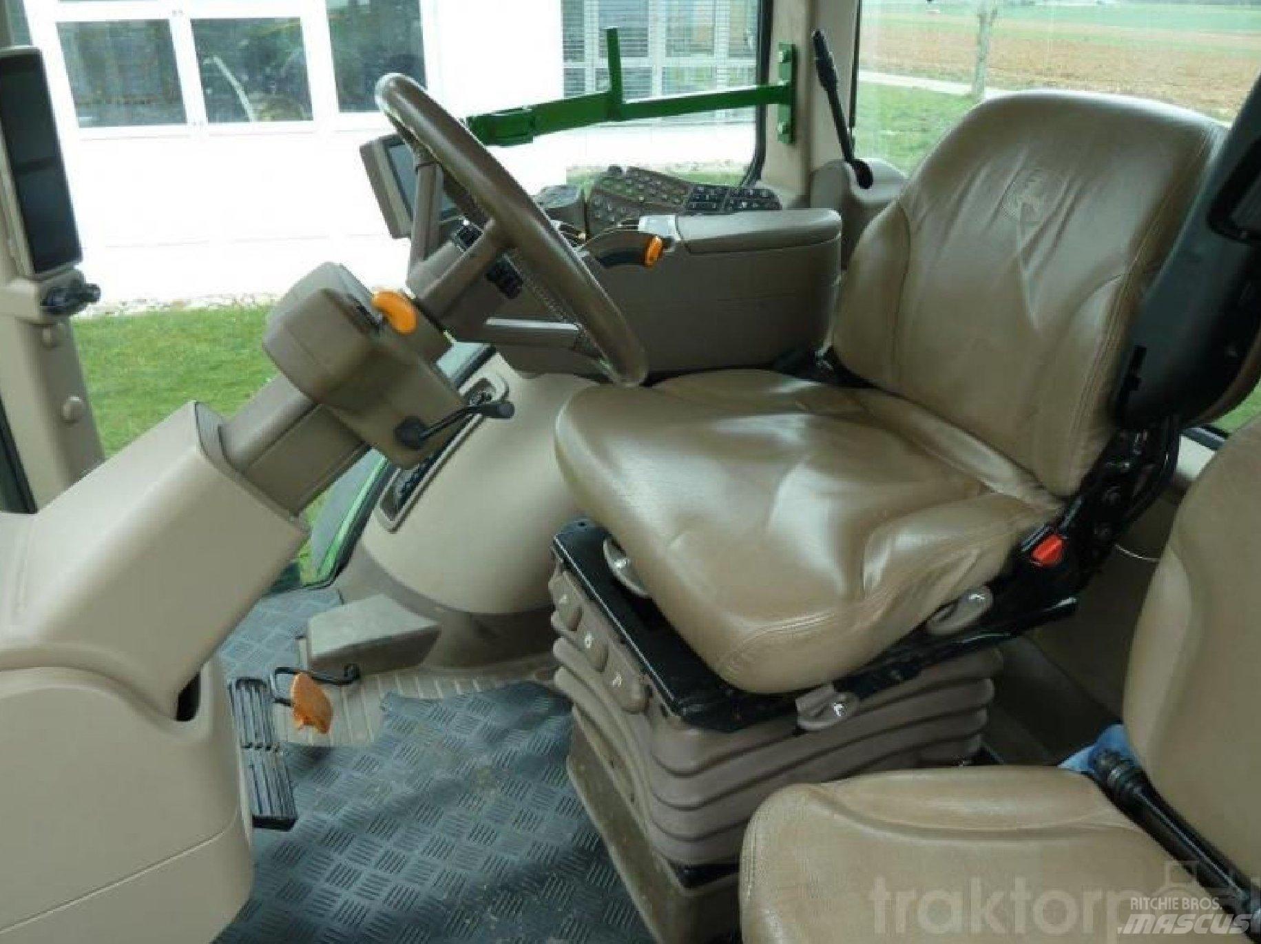 John Deere 7230R Трактора