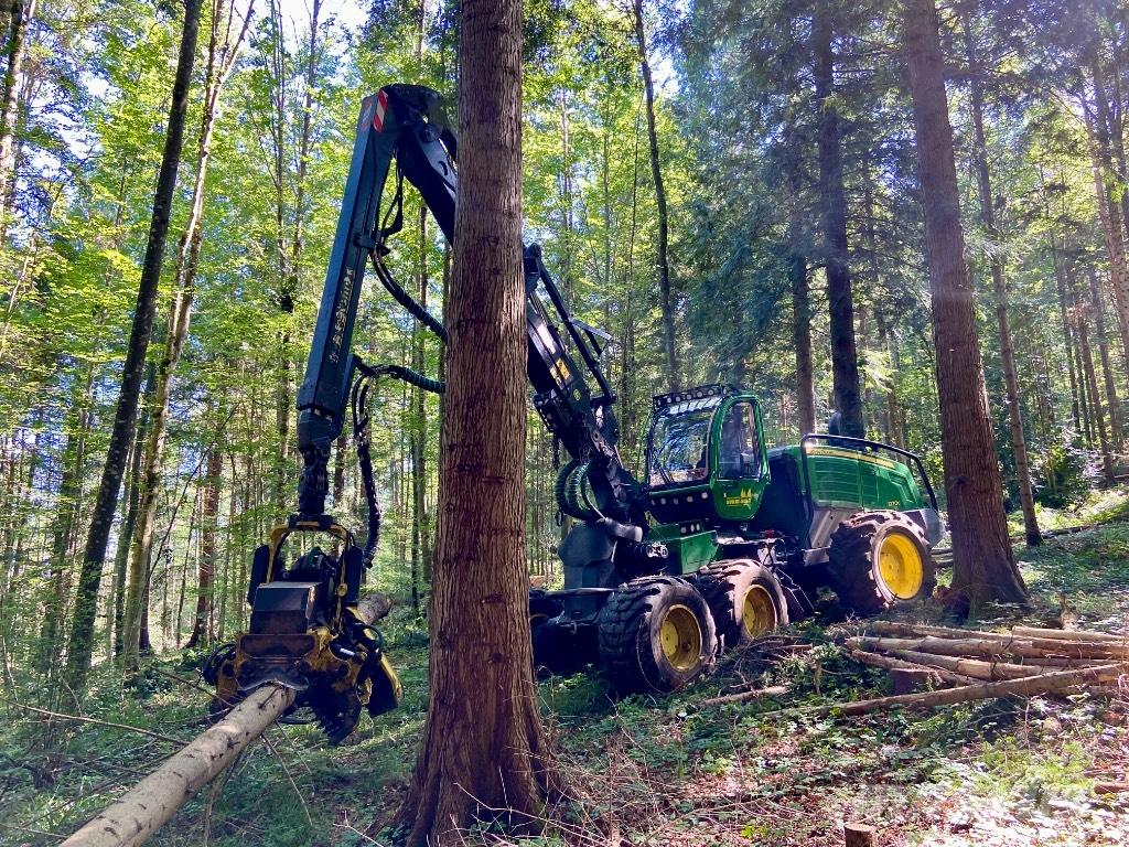 John Deere 1270 G Харвестеры