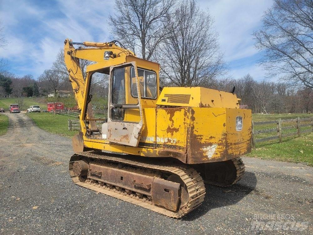 John Deere 490 Гусеничные экскаваторы