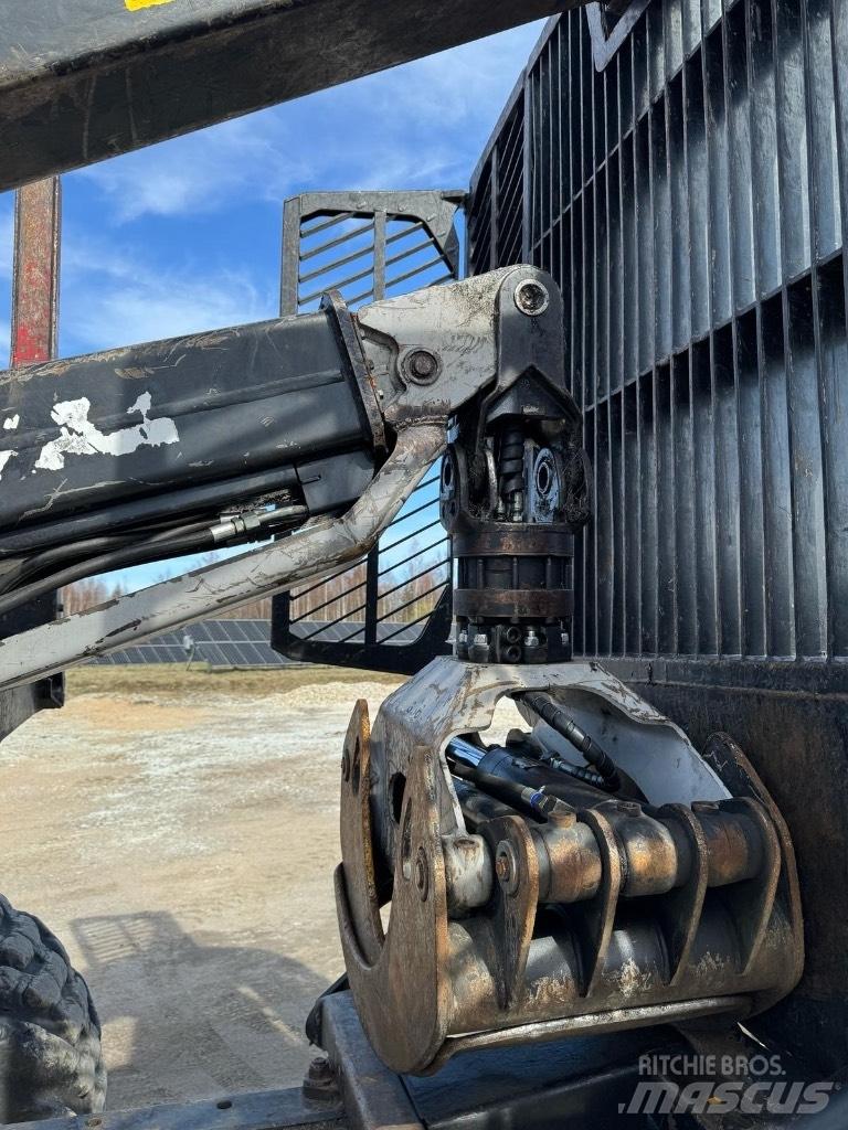 Komatsu 875 Форвардеры