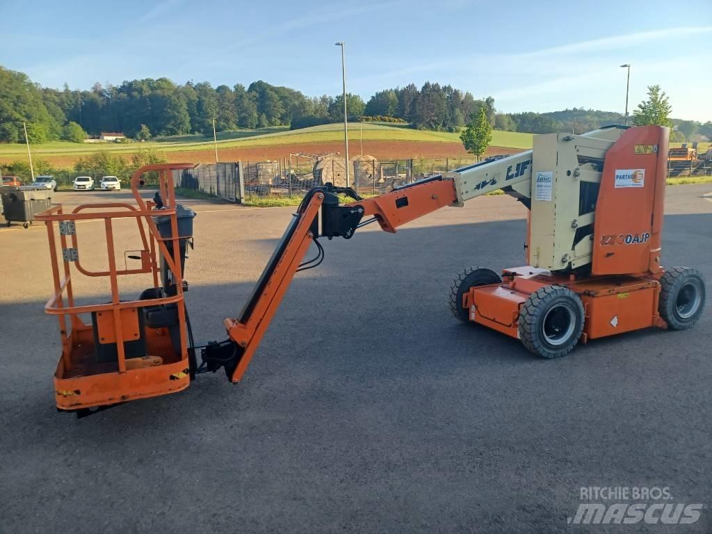JLG E 300 AJP Коленчатые подъемники