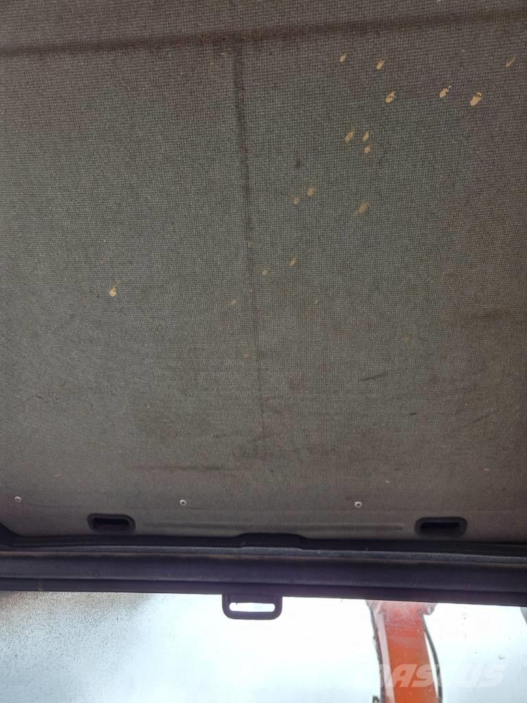 Doosan DX 480 LCA Гусеничные экскаваторы