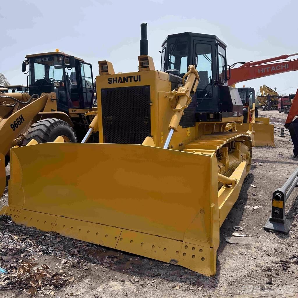 Shantui SD 22 Гусеничные бульдозеры