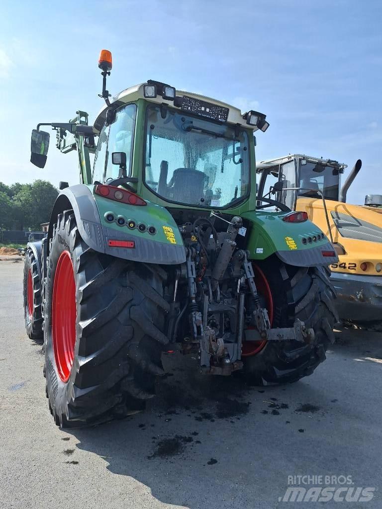 Fendt 718 Vario Трактора