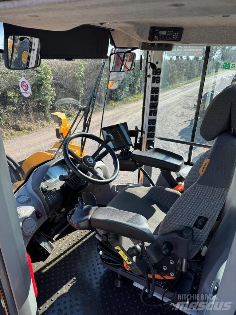 Volvo L 180 H Фронтальные погрузчики