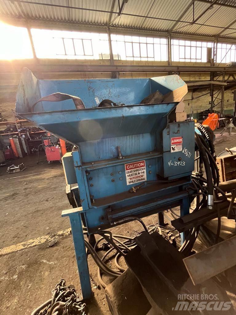  Securit Compactor Коммунальные машины