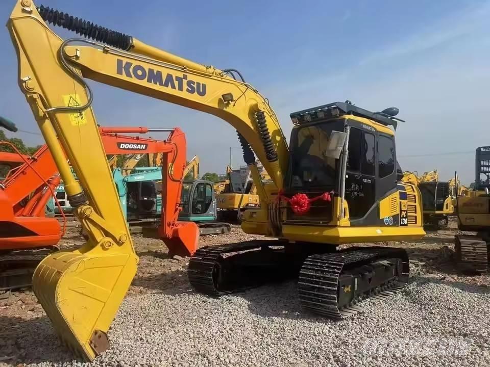 Komatsu PC 130 Малые экскаваторы 7т-12т