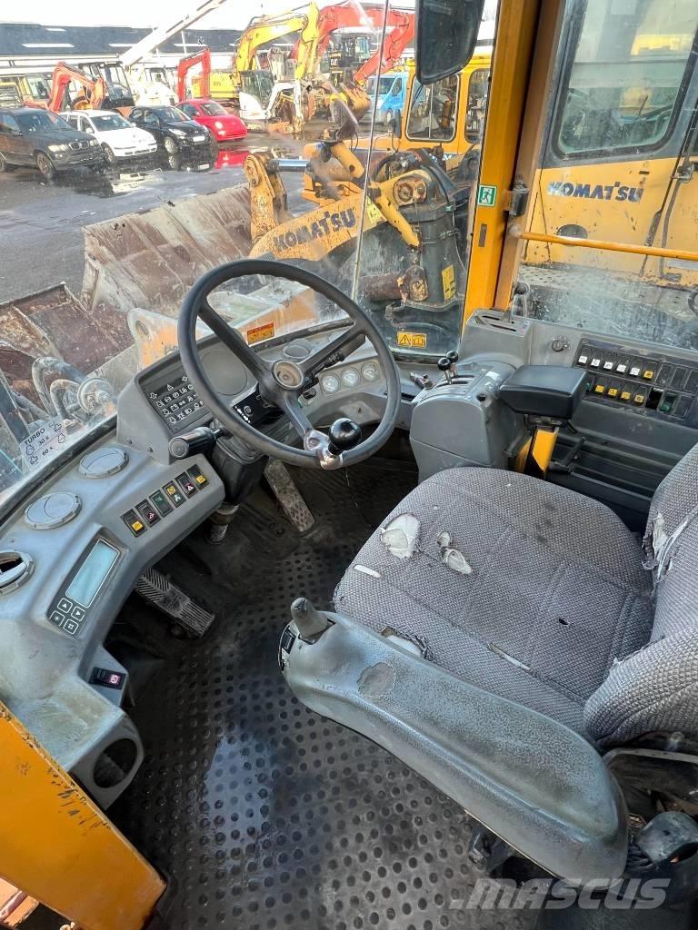 Volvo L 120 C Фронтальные погрузчики