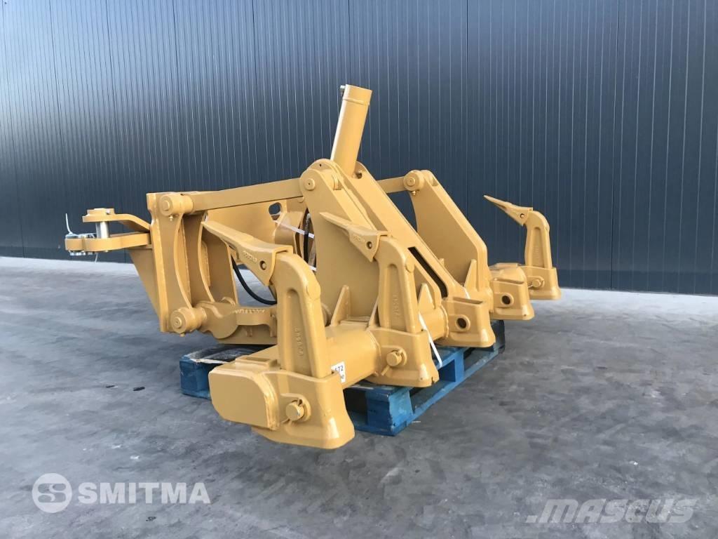 CAT 120M Навесные рыхлители
