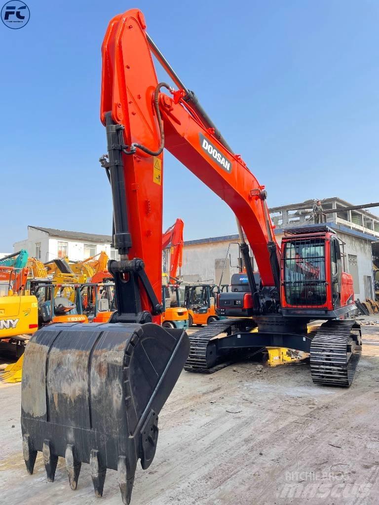 Doosan Dx300 Гусеничные экскаваторы