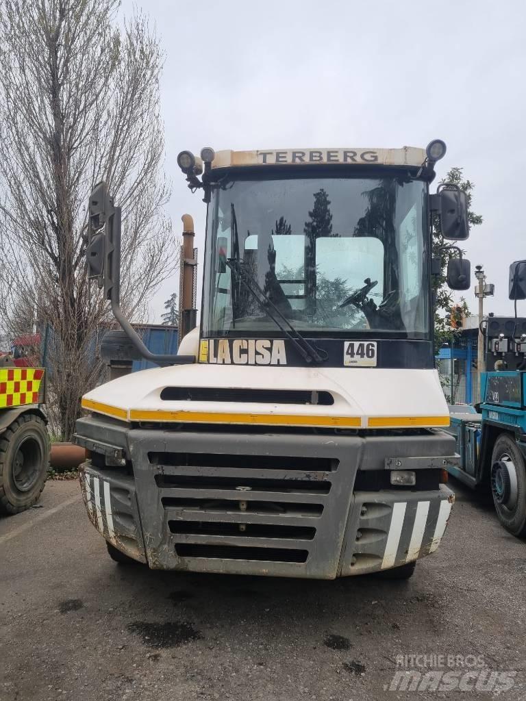 Terberg RT283 Терминальные тягачи