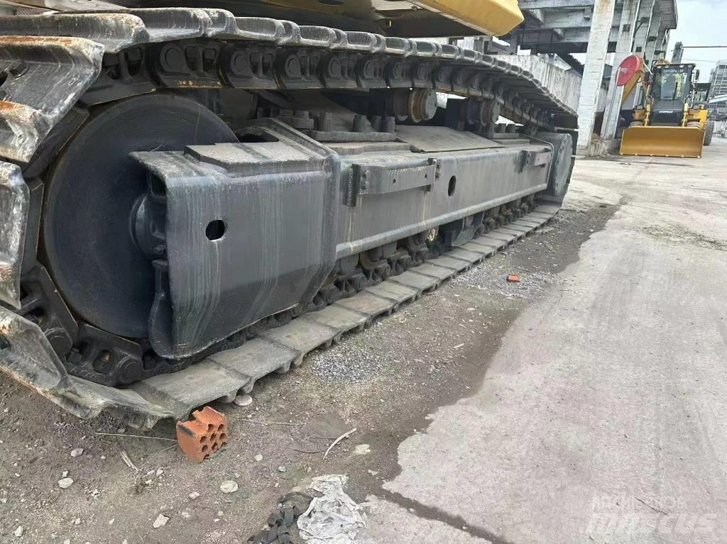 Komatsu PC 450 Гусеничные экскаваторы