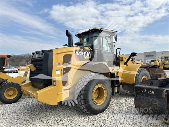 CAT 962M Фронтальные погрузчики
