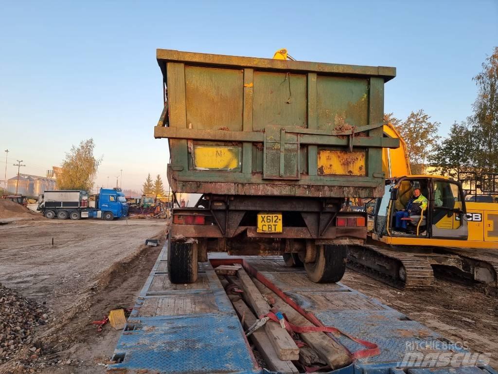 Montracon trailer Прицепы с крюковым подъемником