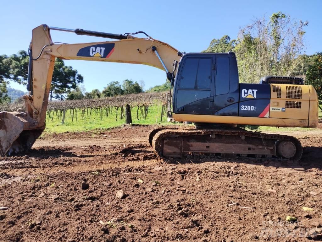 CAT 320D2 Гусеничные экскаваторы