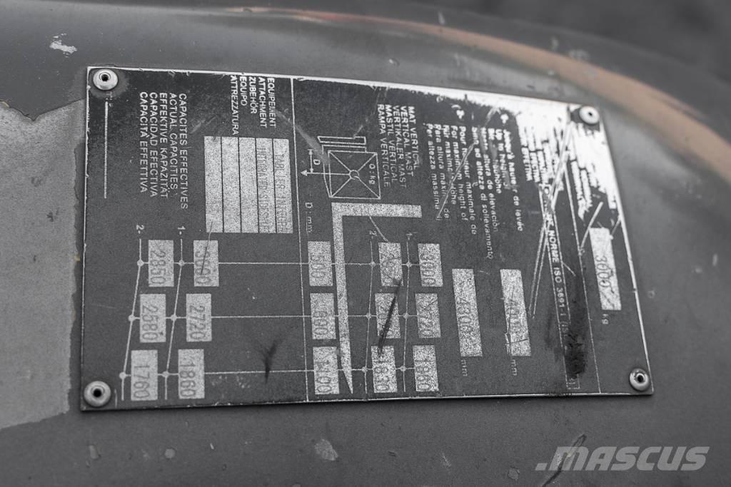 Manitou MI 30 D Дизельные погрузчики