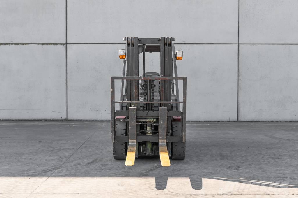 Manitou MI 30 D Дизельные погрузчики