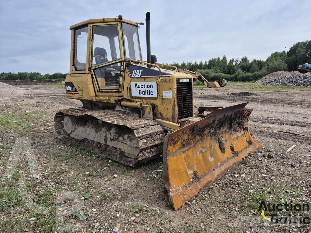 CAT D 4 G Гусеничные бульдозеры