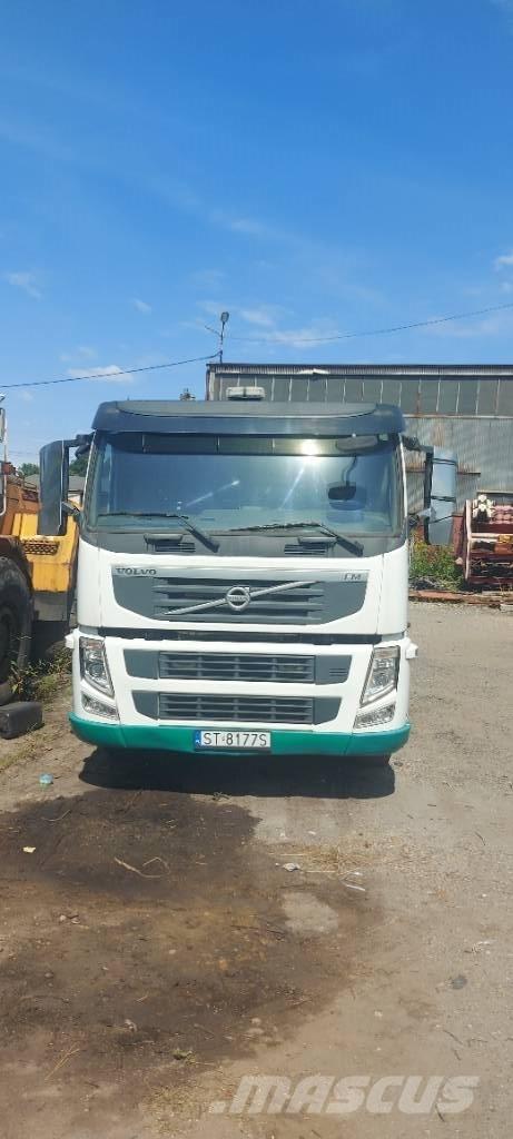 Volvo FM 330 Шасси с кабиной