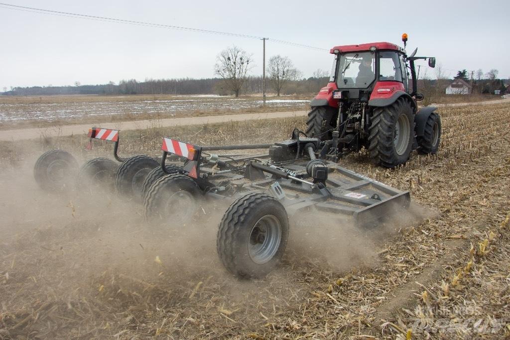 Pronar KPR500 Прицепные кормоуборочные комбайны