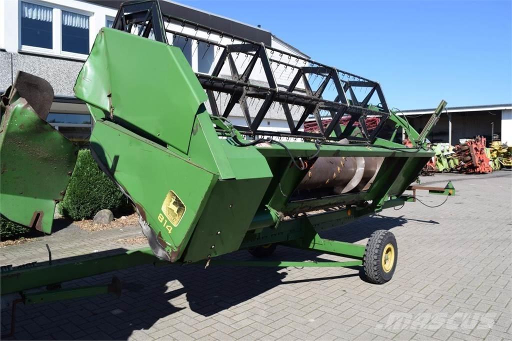 John Deere 1177 Зерноуборочные комбайны