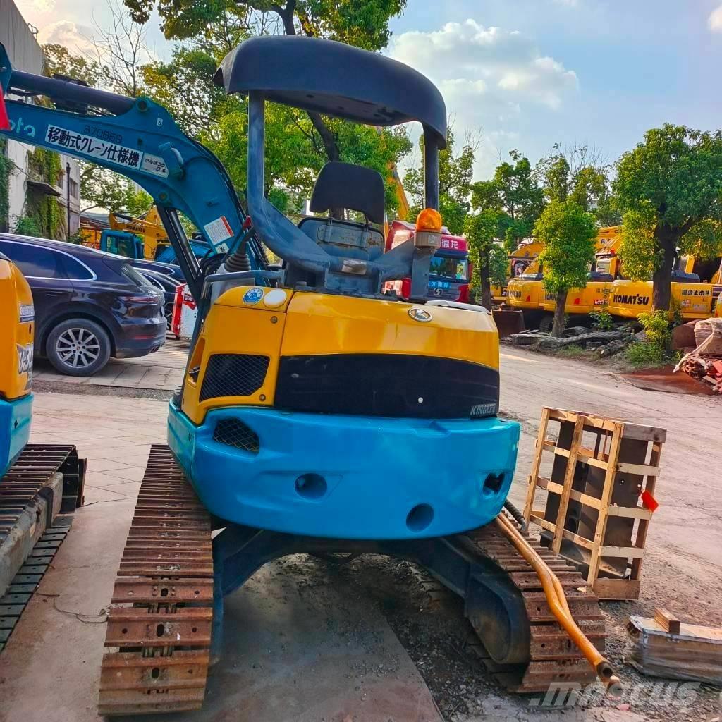 Kubota U30 Мини-экскаваторы